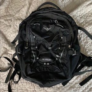 Osprey Quasar Daypack 24/7 Series